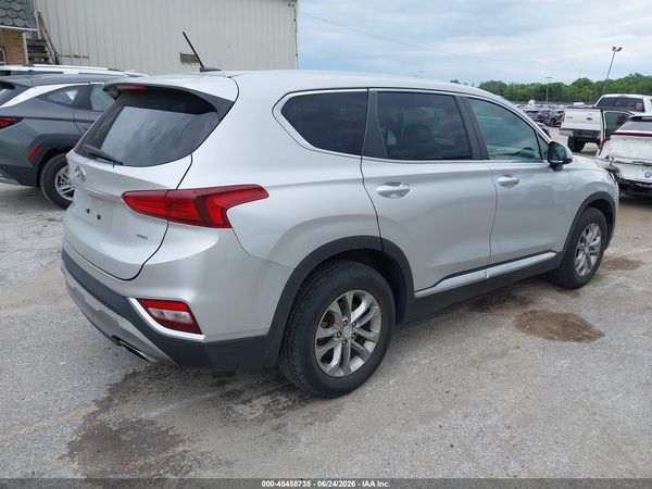 2019 HYUNDAI SANTA FE SE