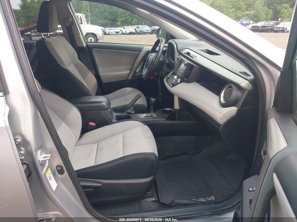 2017 TOYOTA RAV4 XLE