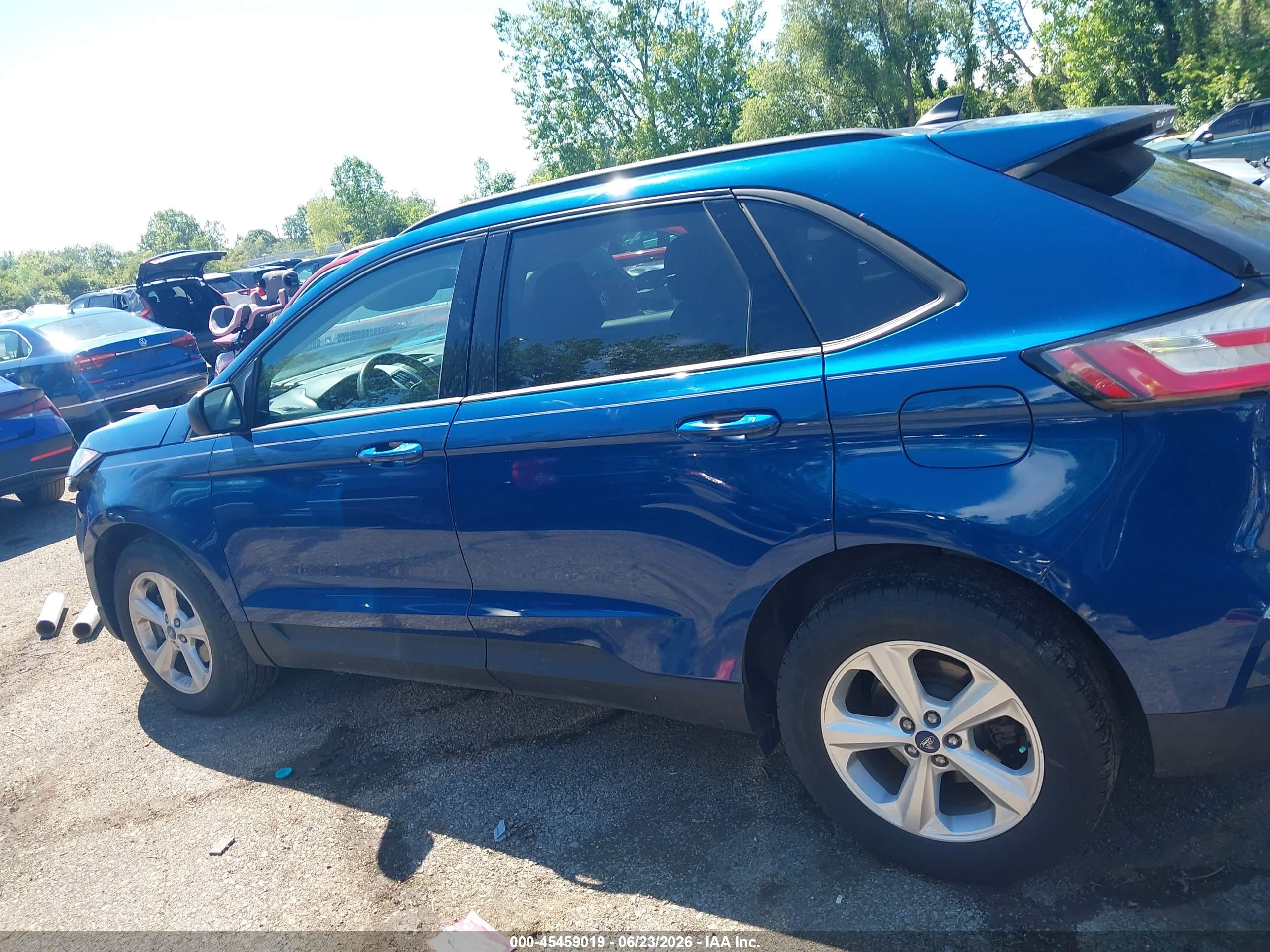 2020 FORD EDGE SE