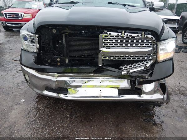 2018 RAM 1500 LARAMIE  4X4 5'7 BOX