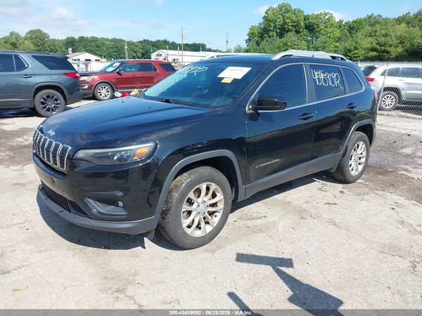 2019 JEEP CHEROKEE LATITUDE 4X4