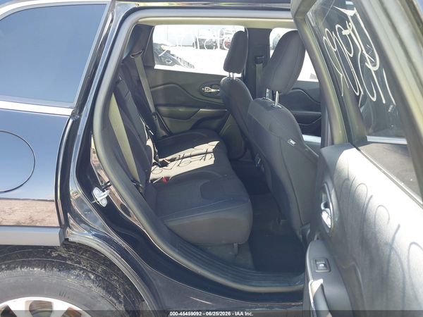 2019 JEEP CHEROKEE LATITUDE 4X4