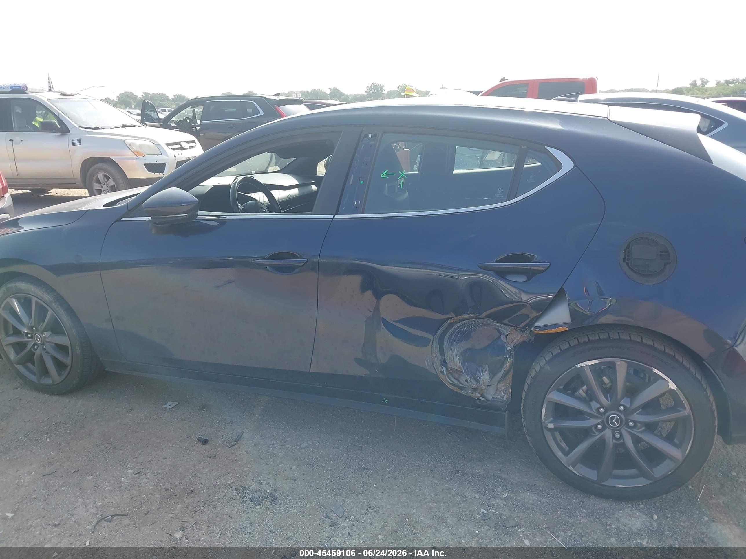 2019 MAZDA MAZDA3 PREFERRED PACKAGE