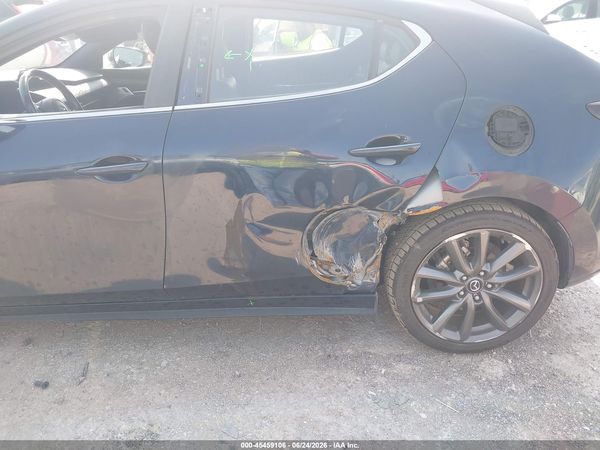 2019 MAZDA MAZDA3 PREFERRED PACKAGE