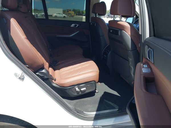 2023 BMW X7 XDRIVE40I — I8