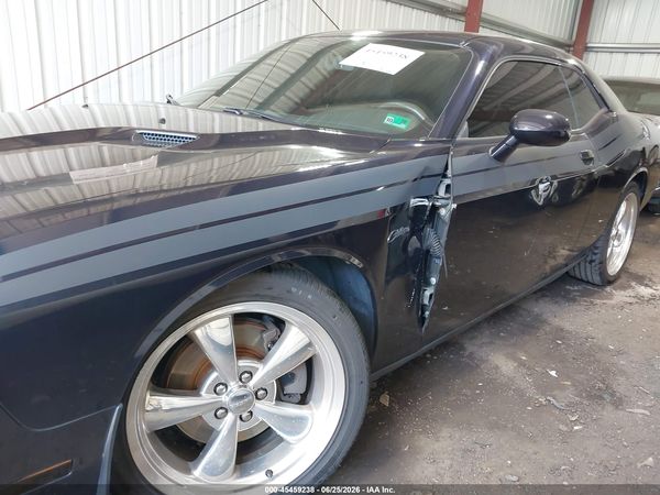 2012 DODGE CHALLENGER R/T