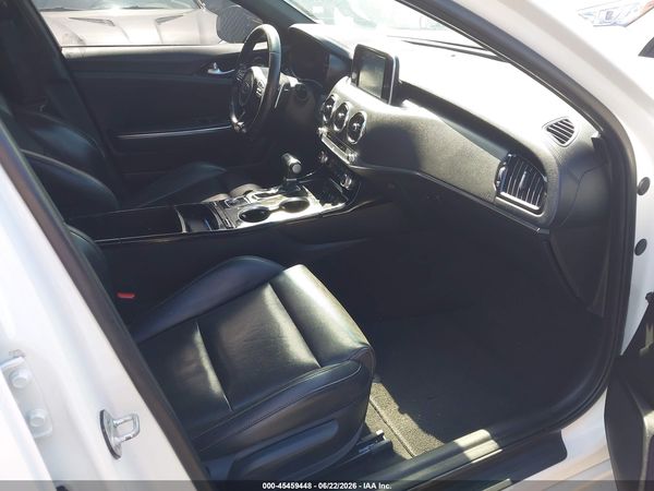2021 KIA STINGER GT-LINE