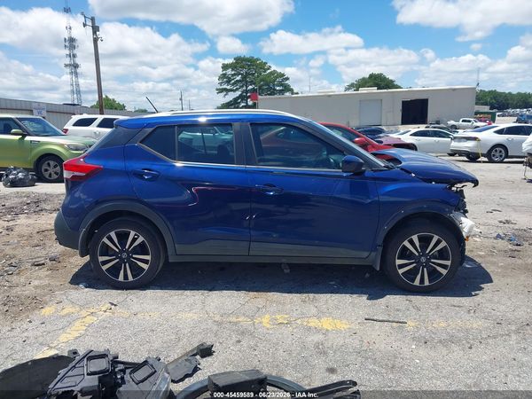 2018 NISSAN KICKS SV
