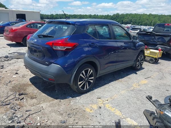 2018 NISSAN KICKS SV