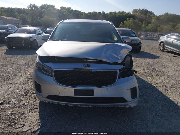 2017 KIA SEDONA LX