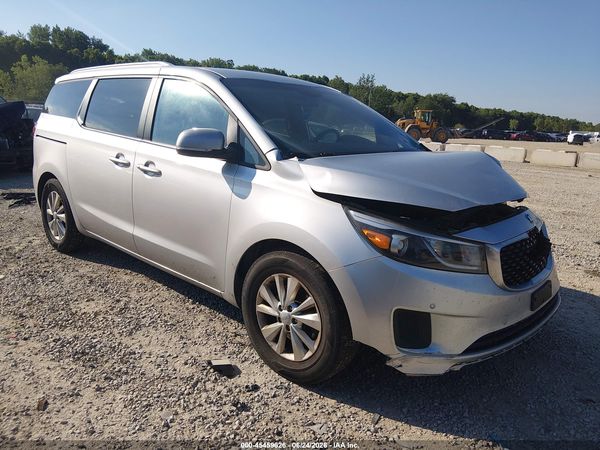 2017 KIA SEDONA LX