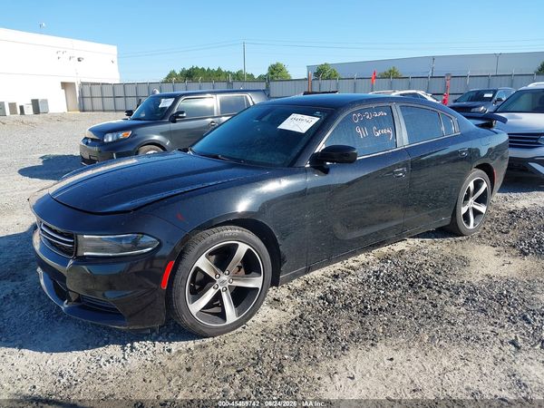2017 DODGE CHARGER SE RWD