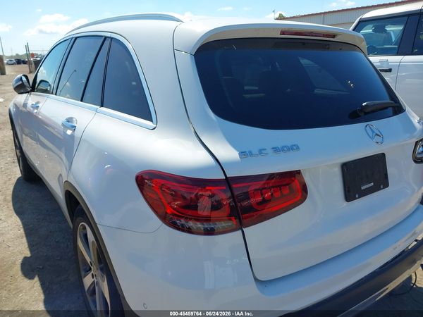 2022 MERCEDES-BENZ GLC 300 4MATIC SUV