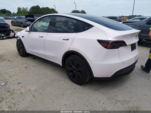 2025 TESLA MODEL Y