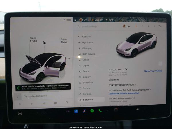 2025 TESLA MODEL Y