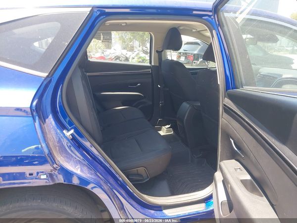 2023 HYUNDAI TUCSON SE
