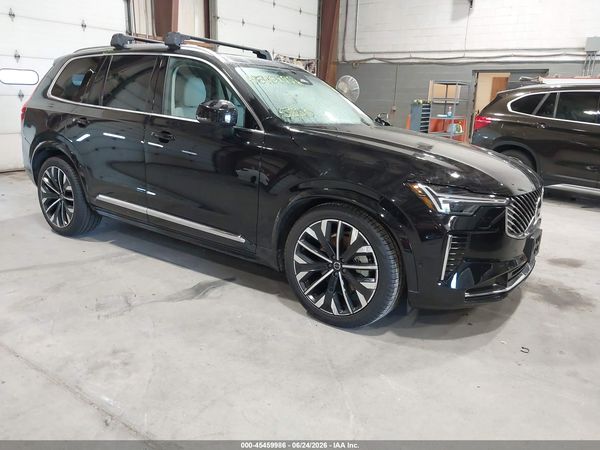 2025 VOLVO XC90 B6 ULTRA