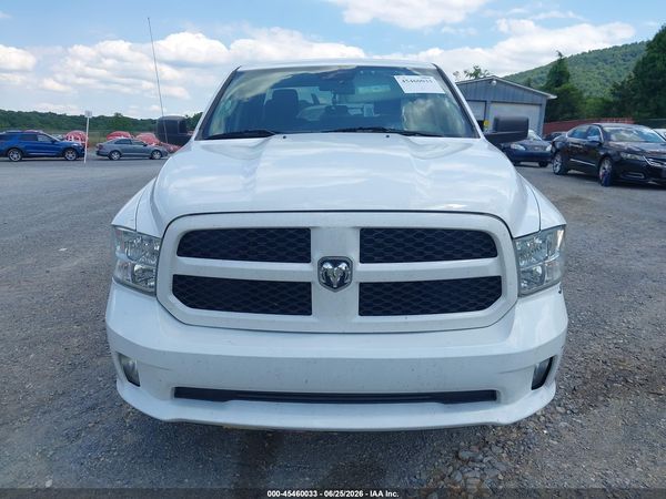 2019 RAM 1500 CLASSIC EXPRESS  4X4 6'4 BOX