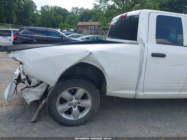 2019 RAM 1500 CLASSIC EXPRESS  4X4 6'4 BOX