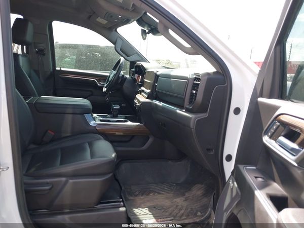 2024 CHEVROLET SILVERADO 1500 — I5