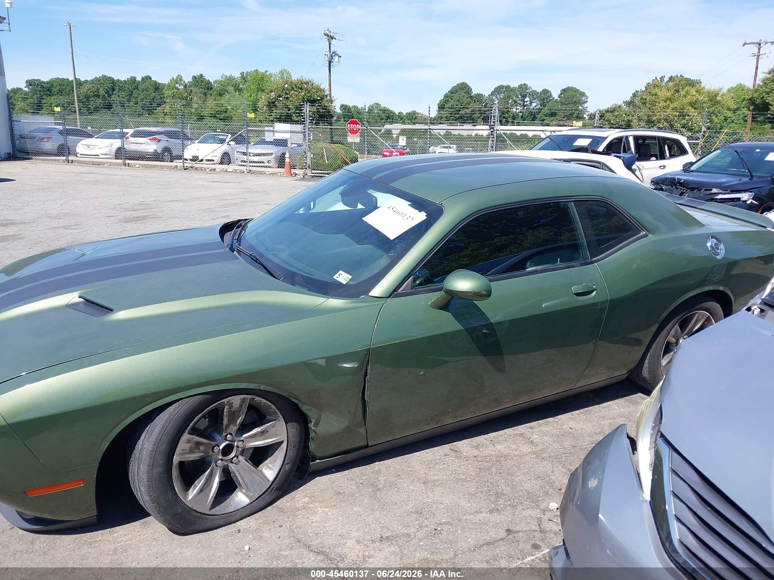 2019 DODGE CHALLENGER SXT