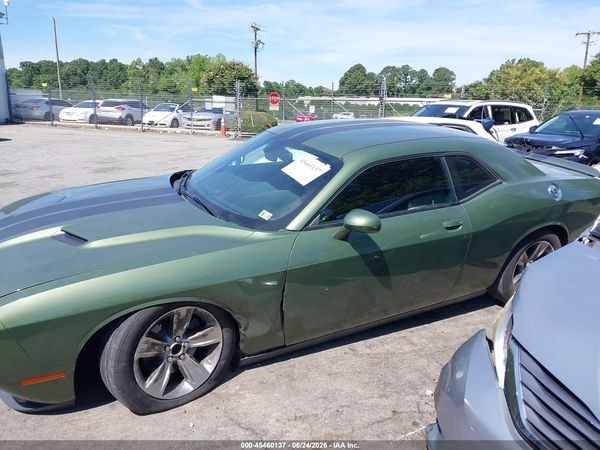 2019 DODGE CHALLENGER SXT
