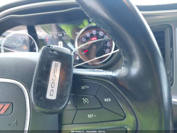 2019 DODGE CHALLENGER SXT