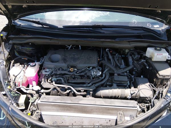 2025 TOYOTA SIENNA XSE