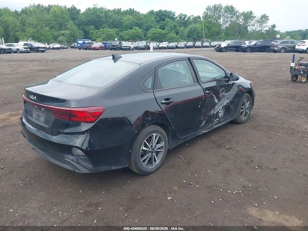 2022 KIA FORTE LXS