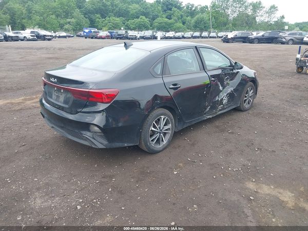 2022 KIA FORTE LXS