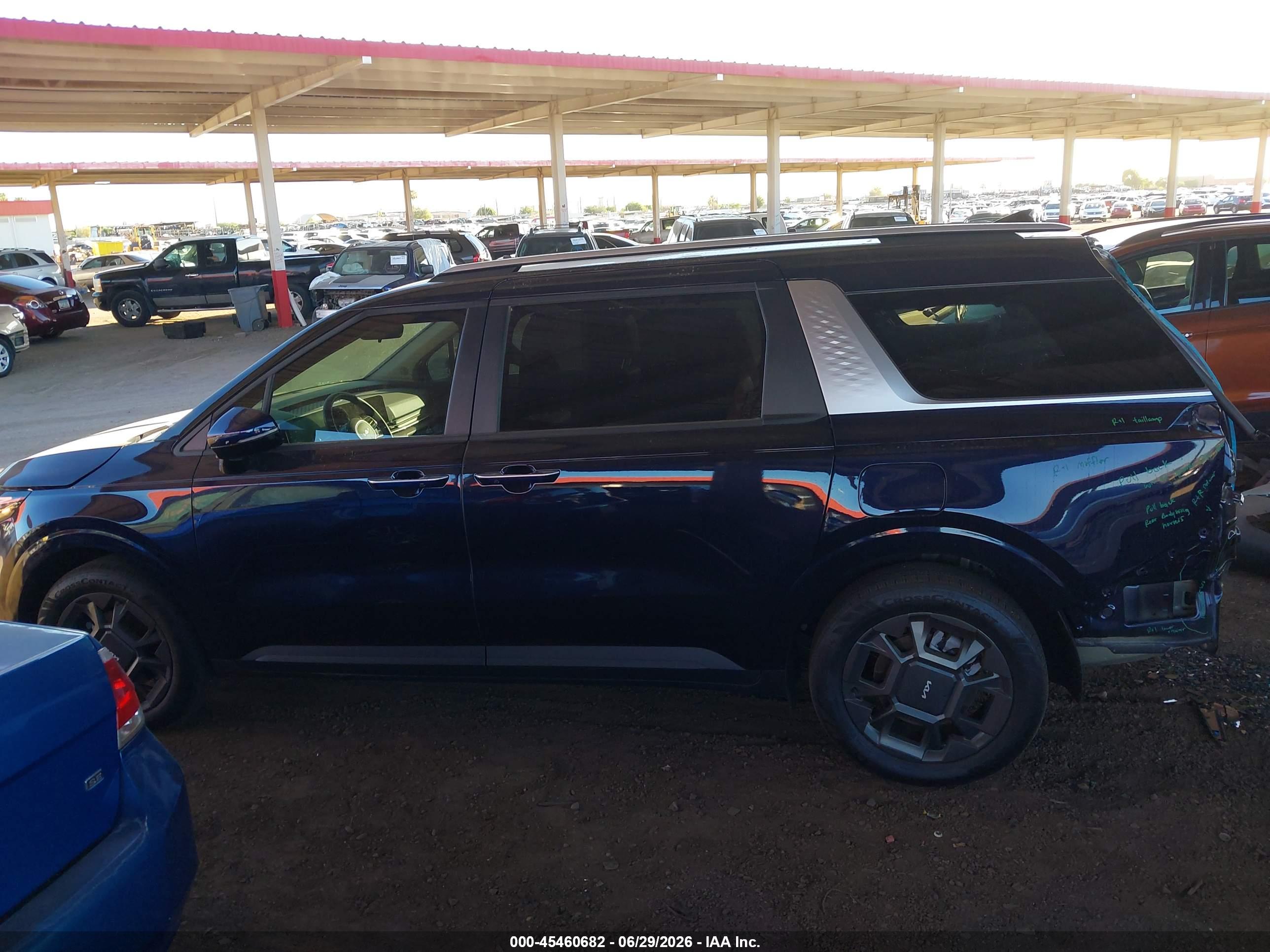 2025 KIA CARNIVAL MPV HYBRID EX
