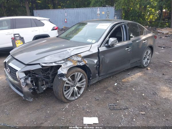 2018 INFINITI Q50 3.0T LUXE/3.0T SPORT