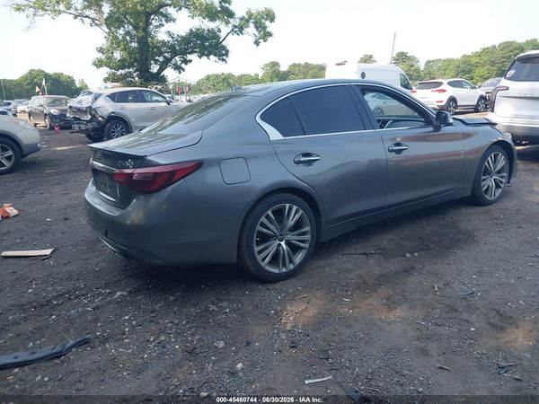 2018 INFINITI Q50 3.0T LUXE/3.0T SPORT