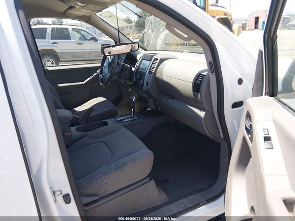 2019 NISSAN FRONTIER SV
