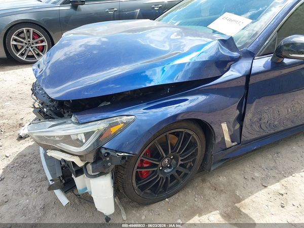 2017 INFINITI Q60 3.0T RED SPORT 400