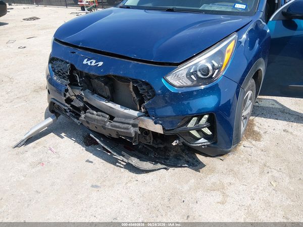 2022 KIA NIRO LX
