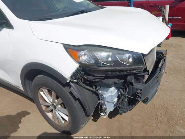 2019 KIA SORENTO 2.4L LX