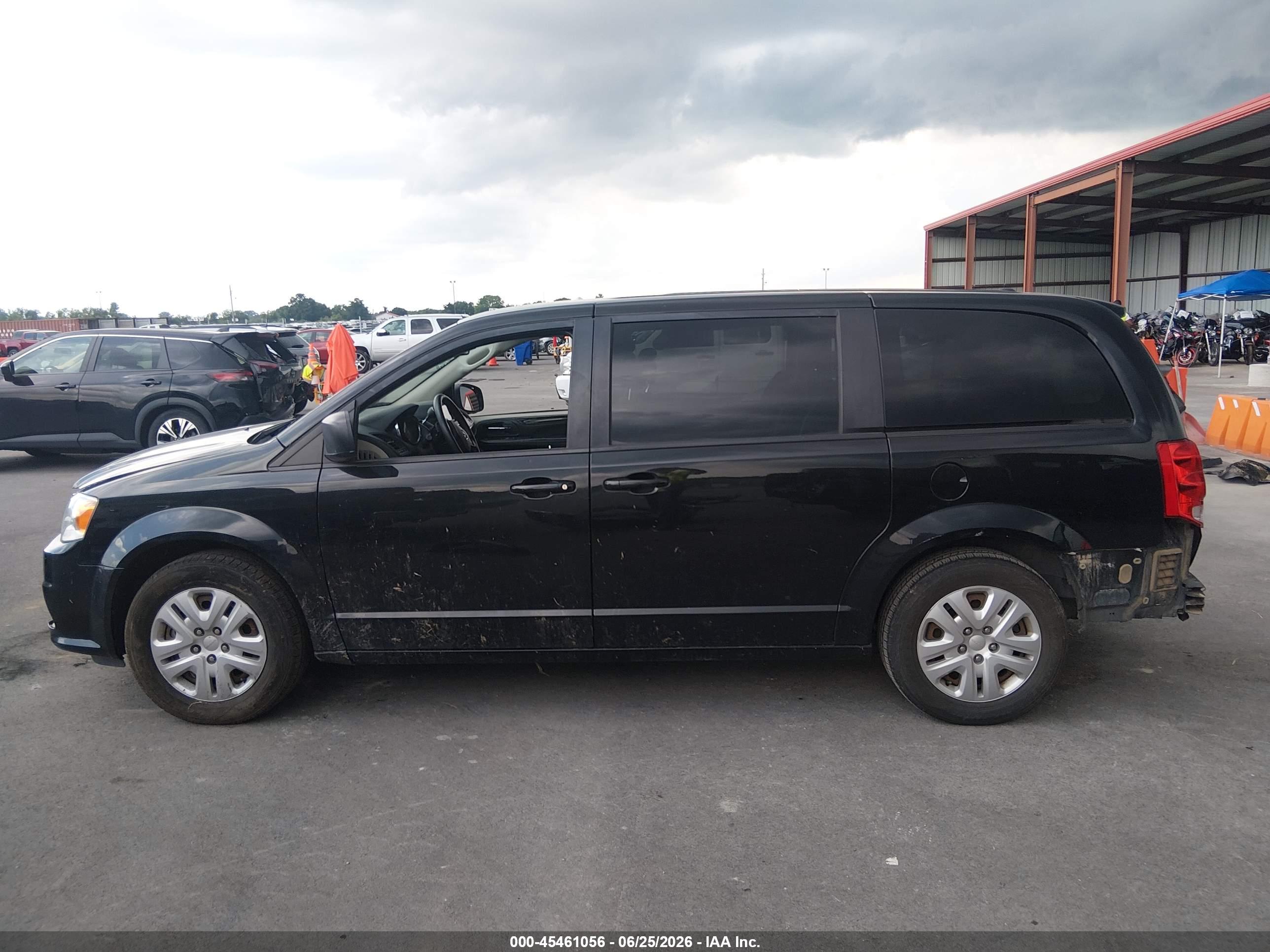 2018 DODGE GRAND CARAVAN SE