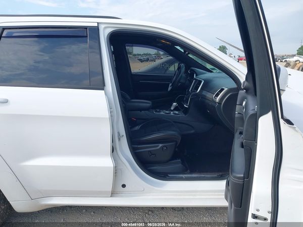 2016 JEEP GRAND CHEROKEE SRT