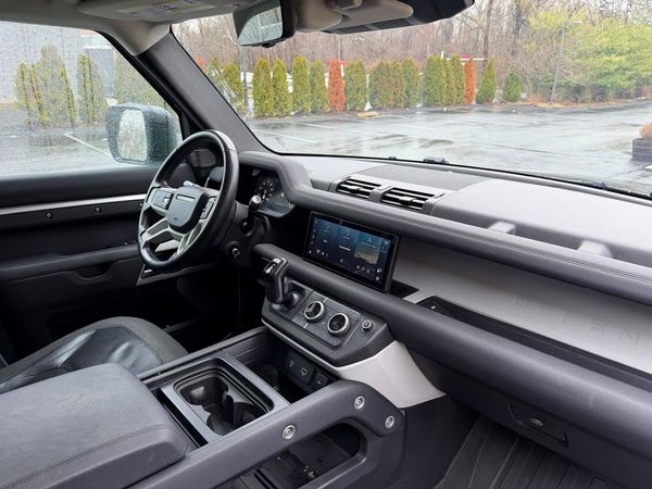 2020 LAND ROVER DEFENDER 110 1st Edition