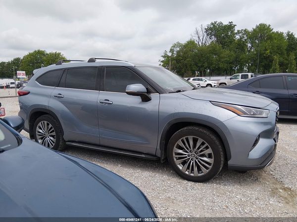 2021 TOYOTA HIGHLANDER PLATINUM