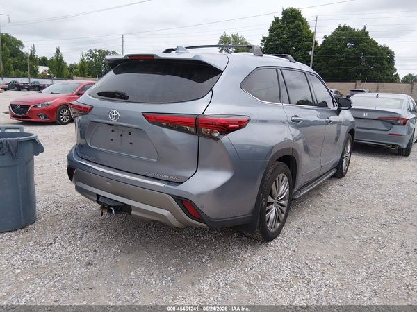 2021 TOYOTA HIGHLANDER PLATINUM