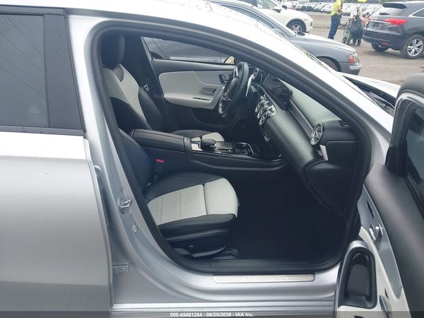 2021 MERCEDES-BENZ A 220 4MATIC