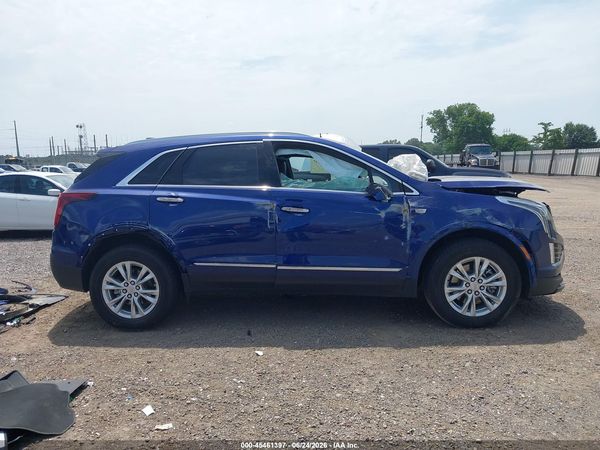 2025 CADILLAC XT5 Luxury