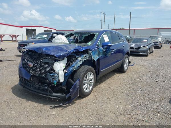2025 CADILLAC XT5 Luxury