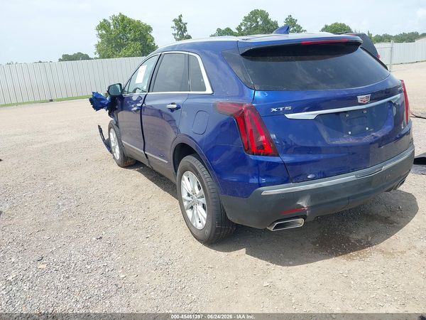 2025 CADILLAC XT5 Luxury