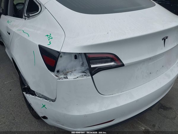 2018 TESLA MODEL 3 LONG RANGE/MID RANGE