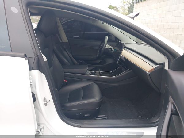 2018 TESLA MODEL 3 LONG RANGE/MID RANGE