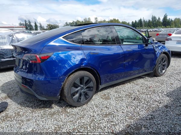 2025 TESLA MODEL Y