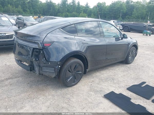 2026 TESLA MODEL Y